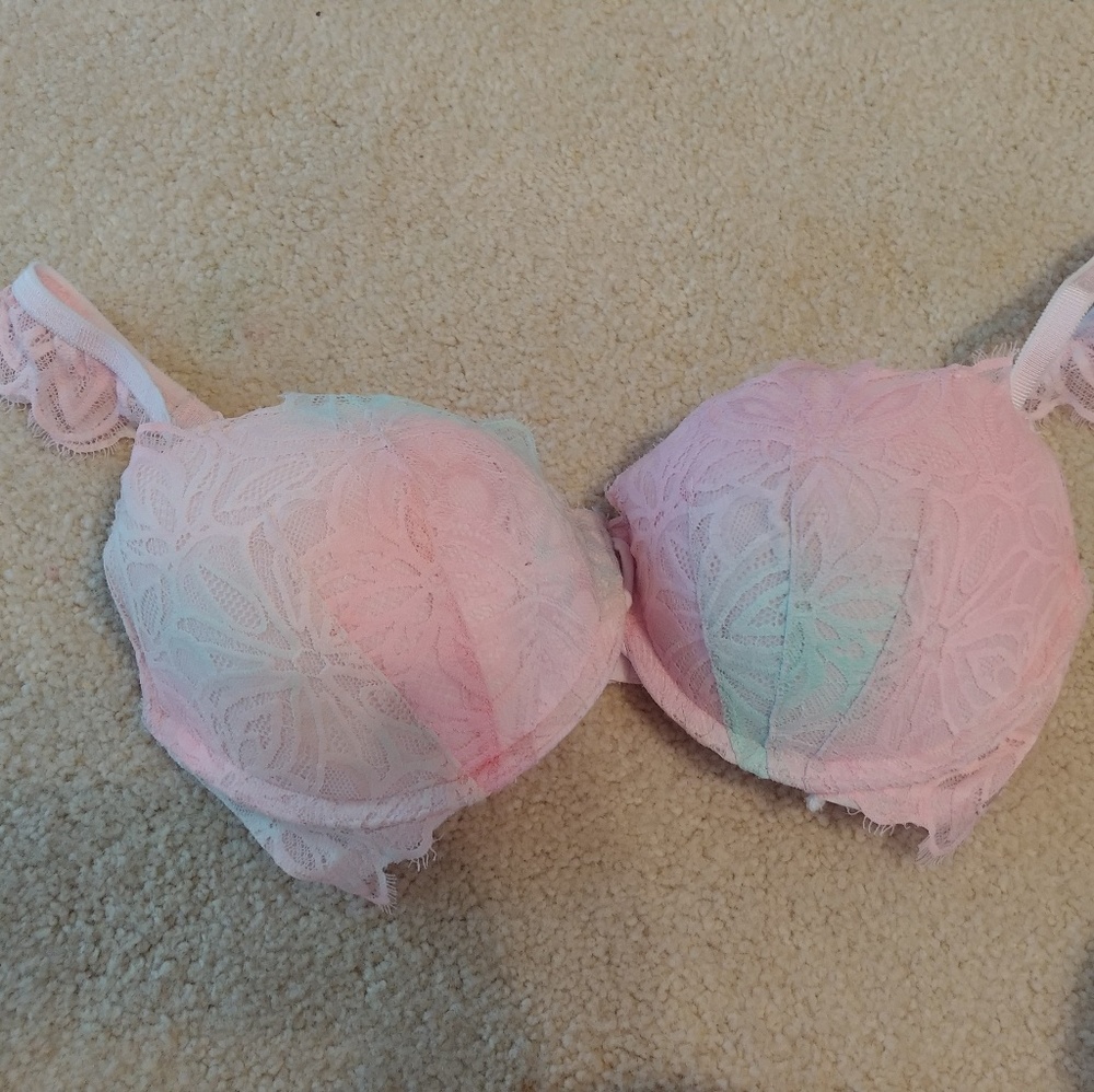 NWOT Victoria's secret PINK bra 32DD